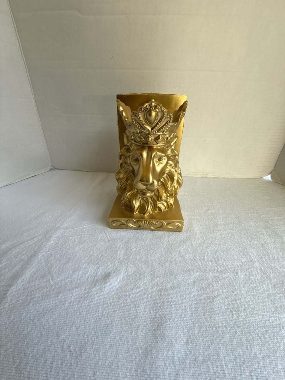 Gold Crown Lion Head Bookend Sculpture x 4 available ￼